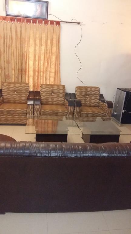 Grace View Guest House Lahore Extérieur photo